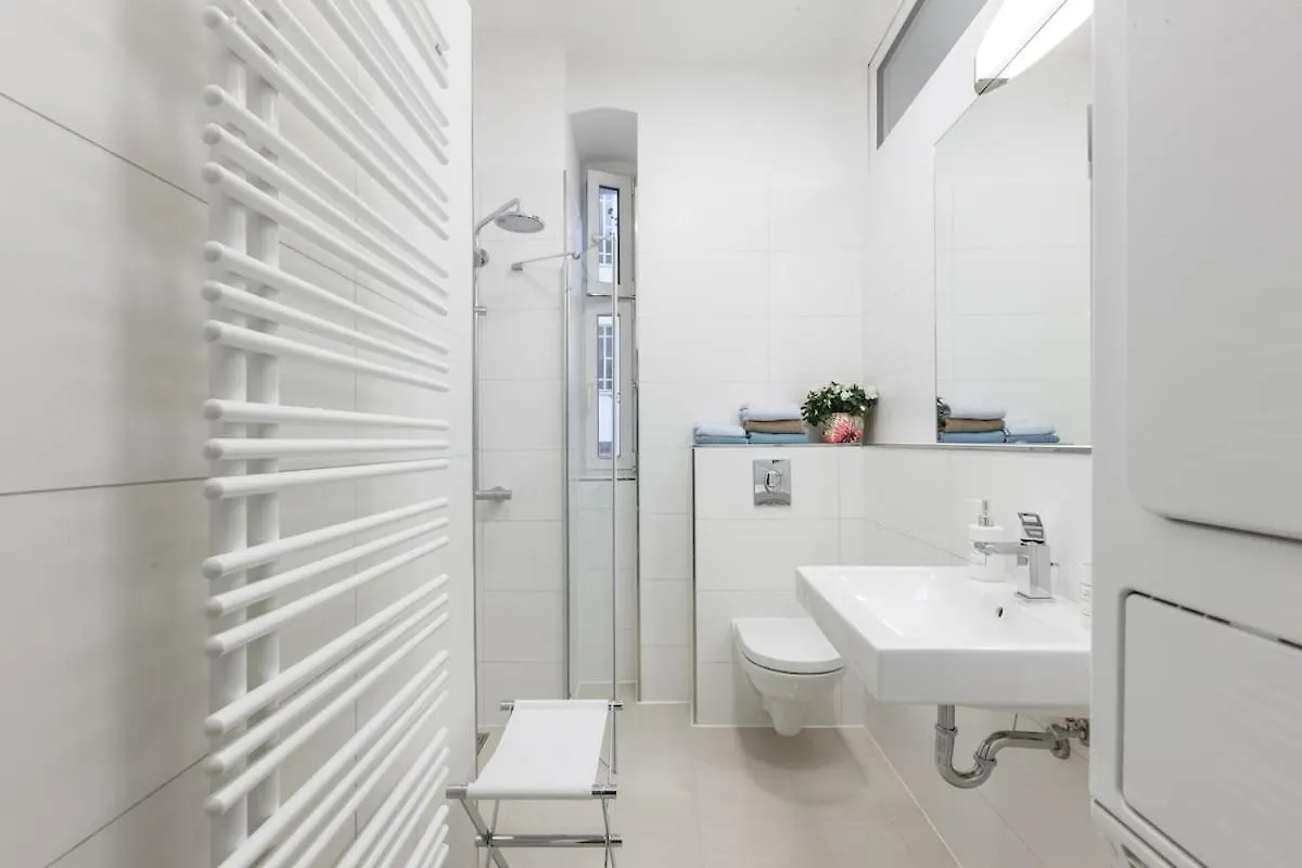 P42 Room22 Apartment Kollwitzkiez ベルリン 0*,  ドイツ